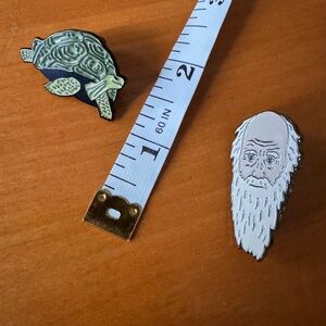 Unemployed Philosopher's Guild pin set - Darwin and turtle